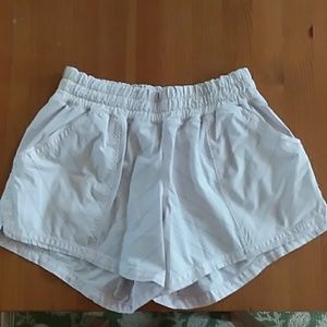Lululemon Shorts Size 6